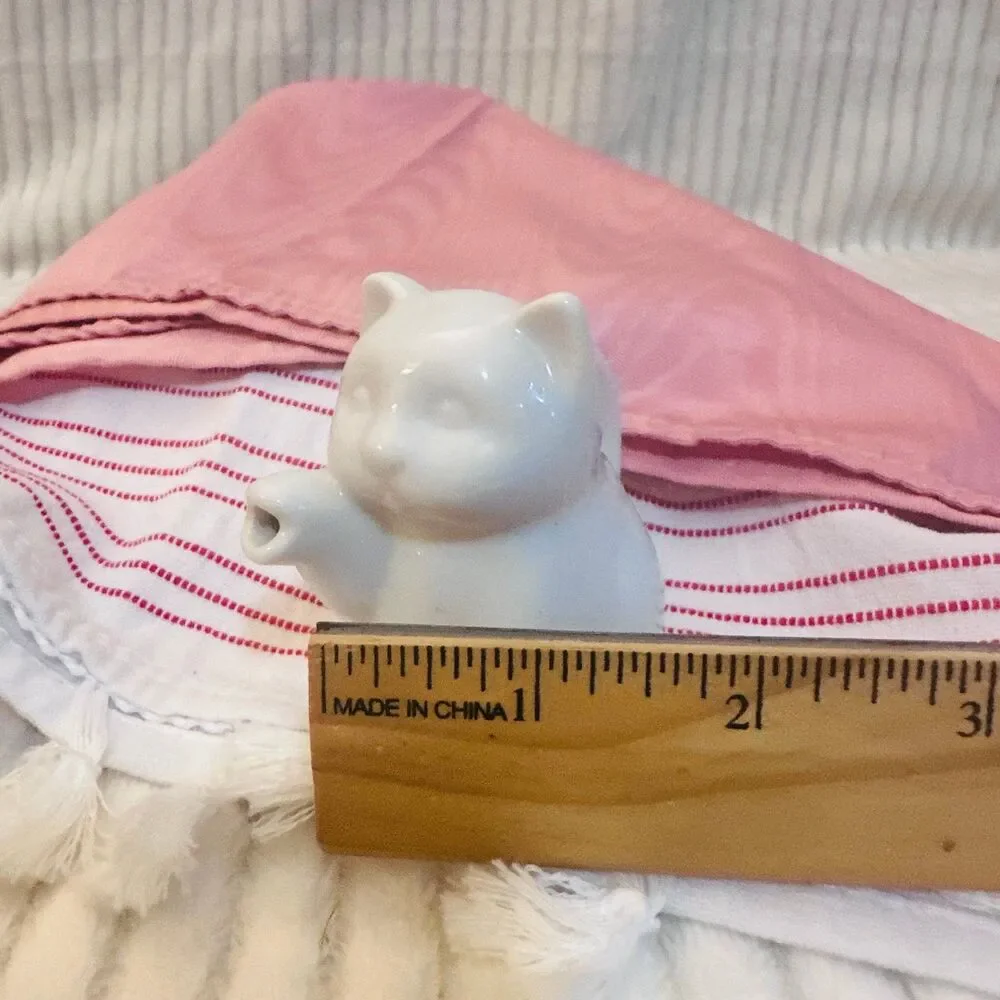 Vintage Ceramic Cat Creamer Pitcher